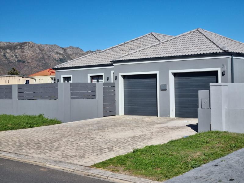 3 Bedroom Property for Sale in Wesbank Western Cape